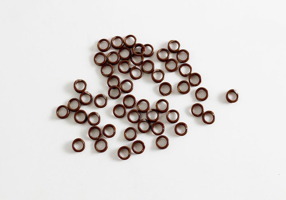 1/4" Plastic Legband Packed 50 per Bundle - 1000 Pack